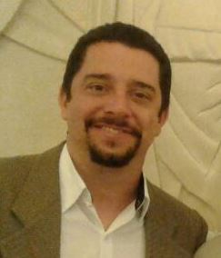 Dr. André Antonio Cutolo